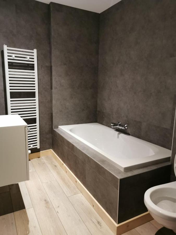 Luxury Spa Hotel - Francofolies Exteriör bild